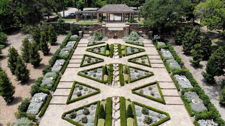 Fort Worth Botanical Gardens - Ceremony Location